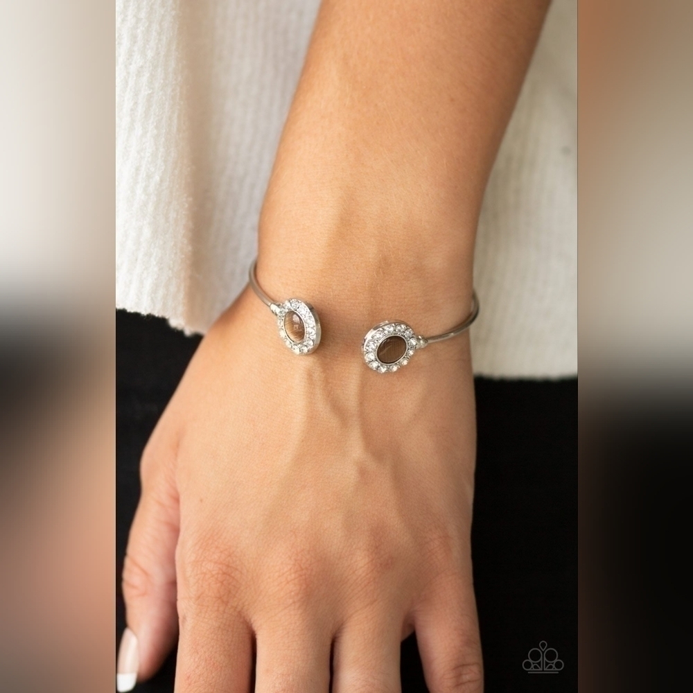 Instant Illumination Brown Bracelet